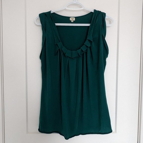 Wilfred Sleeveless Green Tank - Picture 1 of 3